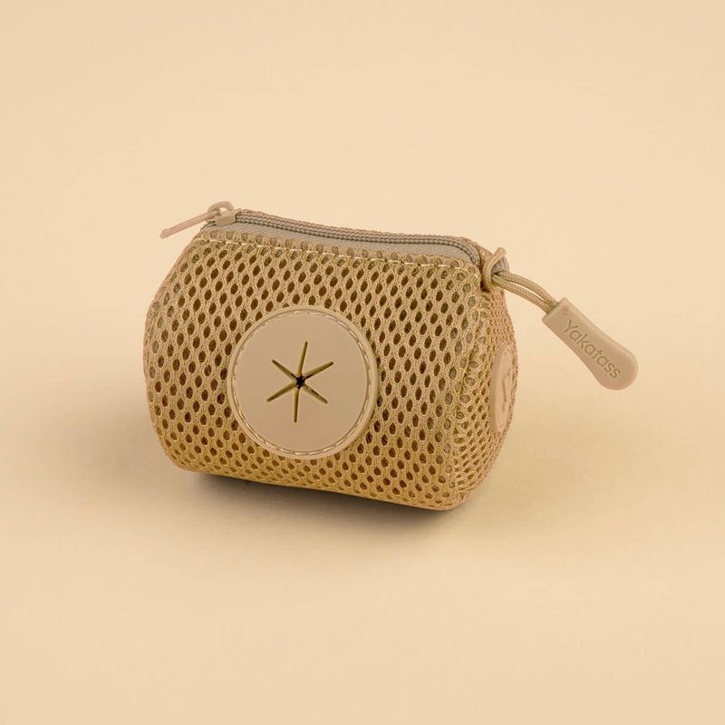 Yakatass basjepose holder